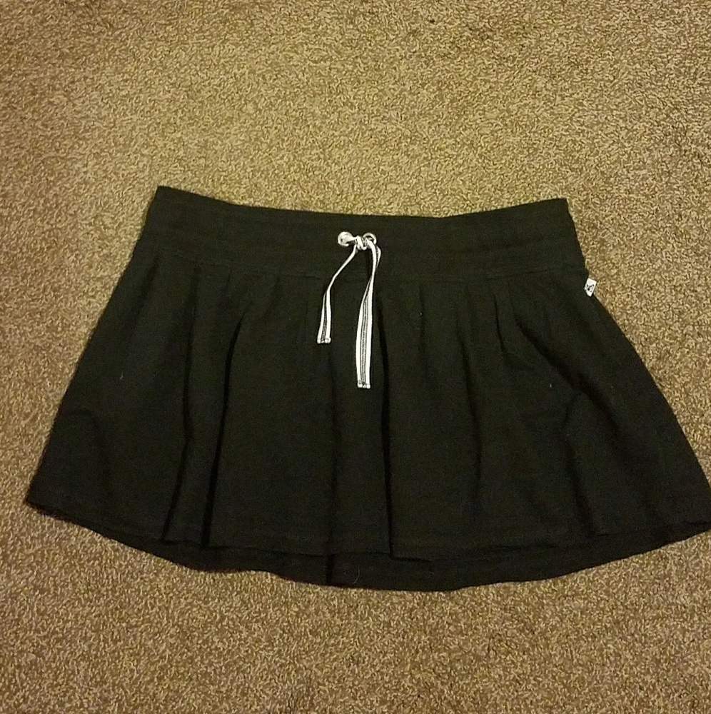 Black skirt